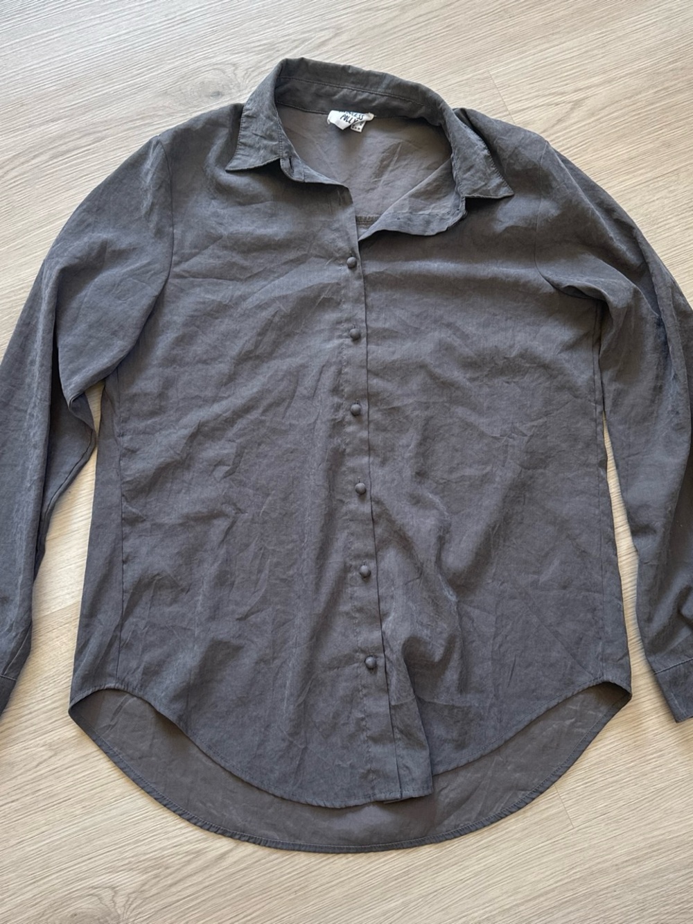Princess Polly Women's Button-Down Shirt in Charcoal